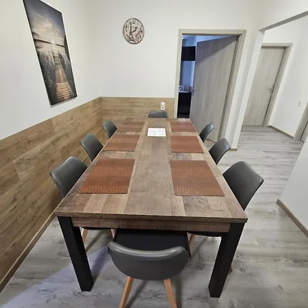 Centro - Bis 9 Gaeste